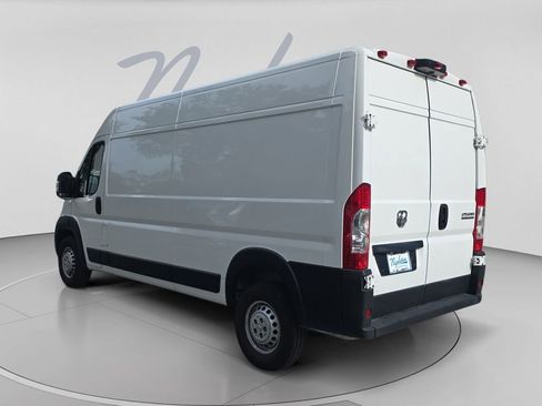 Used 2025 RAM ProMaster 2500 w/ Convenience Group FWD image 6