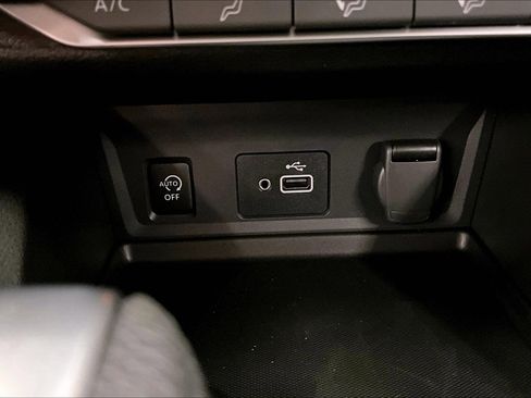 New 2025 Nissan Sentra S image 80