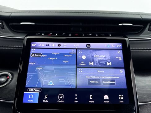 Used 2021 Jeep Grand Cherokee L Overland w/ Luxury Tech Group IV RWD image 24