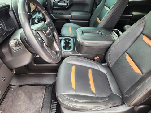 Used 2021 GMC Sierra 1500 AT4 w/ AT4 Premium Package AWD/4WD image 11