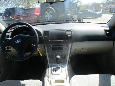 Used 2006 Subaru Legacy 2.5i Special Edition image 9