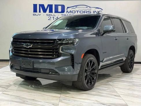 Used 2021 Chevrolet Tahoe High Country w/ Premium Package image 2