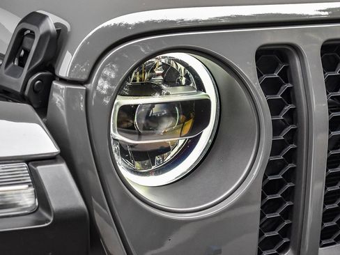 Used 2021 Jeep Wrangler Unlimited Rubicon 4xe w/ Steel Bumper Group image 8