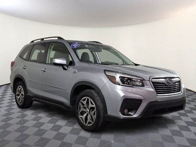 Used 2021 Subaru Forester Premium AWD/4WD image 1