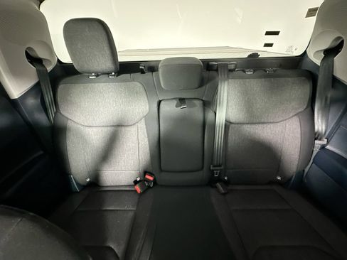 Used 2024 Ford Maverick XLT w/ XLT Luxury Package FWD image 13