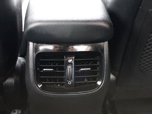 Used 2021 Kia Forte GT image 38