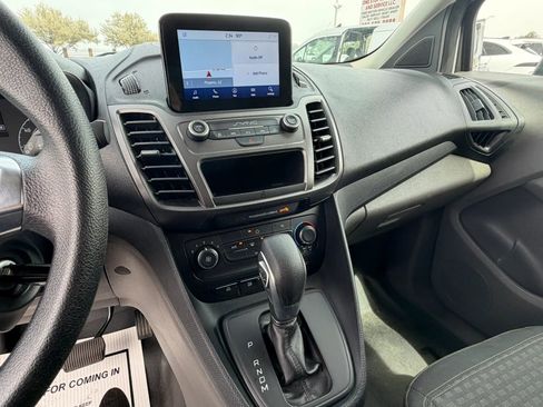 Used 2022 Ford Transit Connect XLT FWD image 18