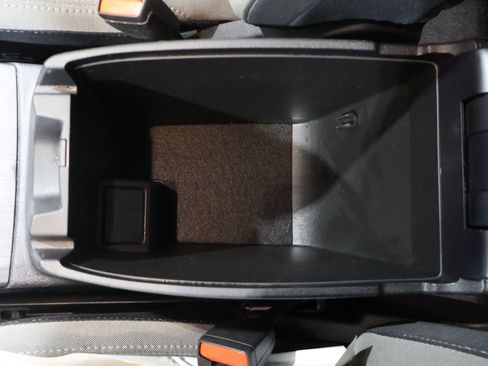 Used 2022 Ford Escape SE w/ Cold Weather Package image 32