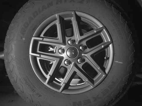 Used 2025 Jeep Wrangler Unlimited Sport AWD/4WD image 15