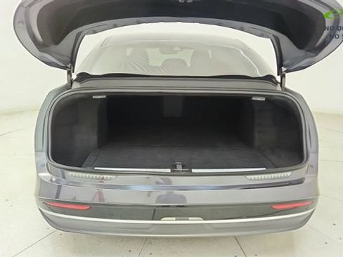Used 2024 Lucid Air Touring AWD/4WD image 14