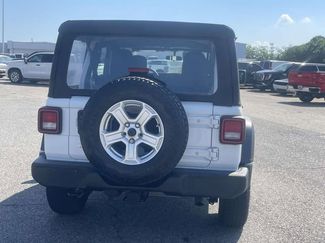 Used 2020 Jeep Wrangler Unlimited Sport AWD/4WD video 3