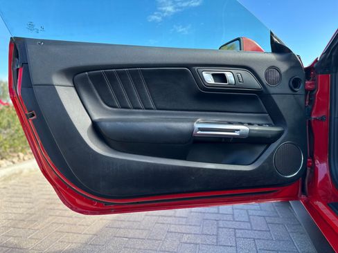 Used 2021 Ford Mustang Premium RWD image 39