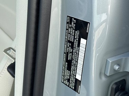 New 2026 Volvo V60 B5 Cross Country Plus w/ Climate Package image 35