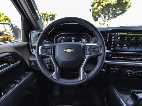 New 2026 Chevrolet Silverado 1500 LTZ w/ Technology Package AWD/4WD image 31