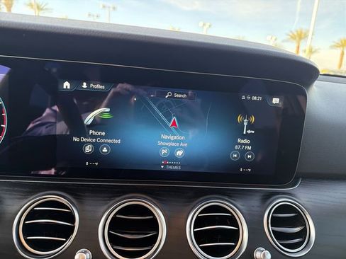 Used 2022 Mercedes-Benz E 350 Sedan image 20