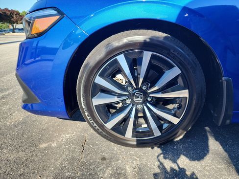 Used 2024 Honda Civic EX image 24