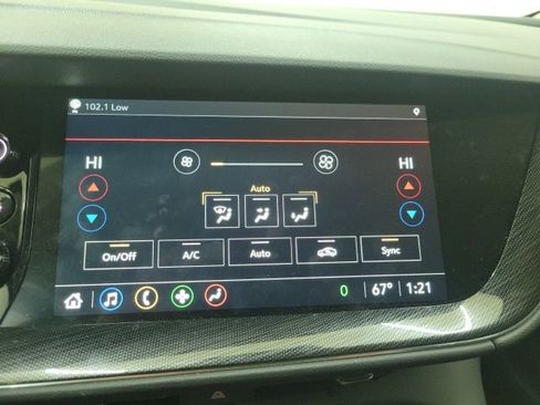 Used 2022 Buick Envision Preferred FWD image 29