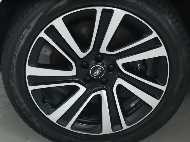 Certified 2023 Land Rover Range Rover SE AWD/4WD image 38