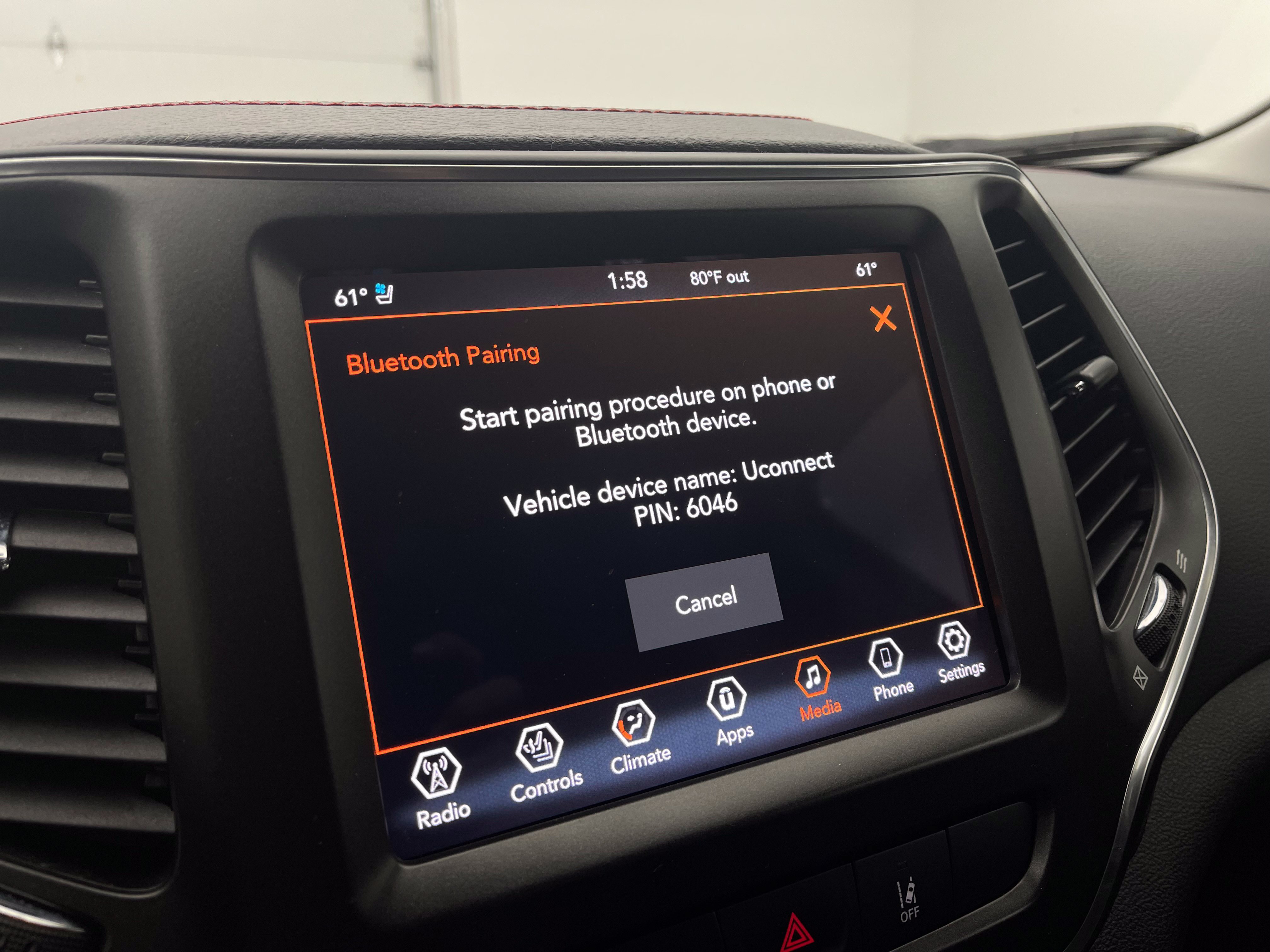 Used 2022 Jeep Cherokee Trailhawk w/ Premium Leather Package AWD/4WD image 26