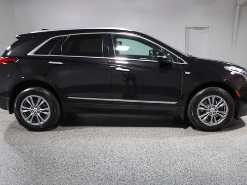 Used 2022 Cadillac XT5 Premium Luxury w/ LPO, Floor Liner Package image 6