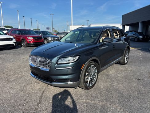Certified 2023 Lincoln Nautilus Reserve w/ Cargo Utility Package AWD/4WD image 3