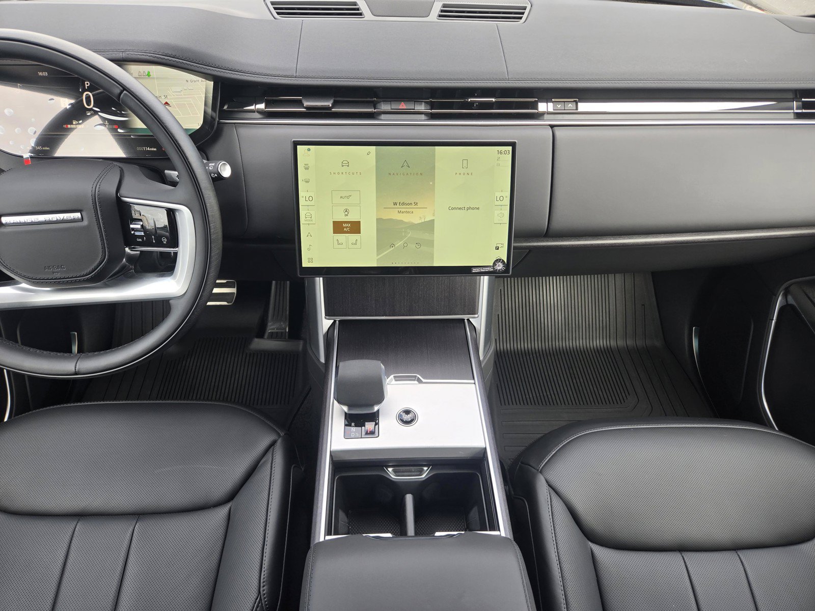 Used 2026 Land Rover Range Rover SE AWD/4WD image 8