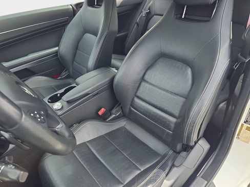 Used 2011 Mercedes-Benz E 550 Coupe image 13