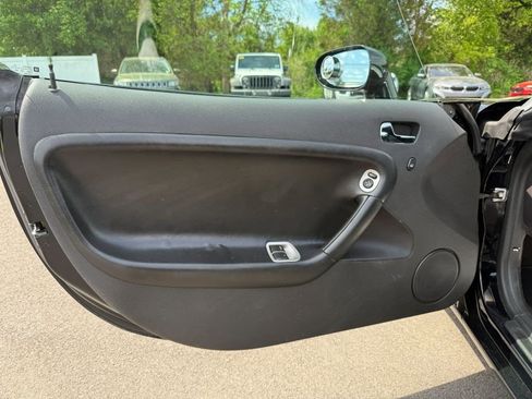 Used 2007 Pontiac Solstice GXP w/ Premium Package RWD image 11
