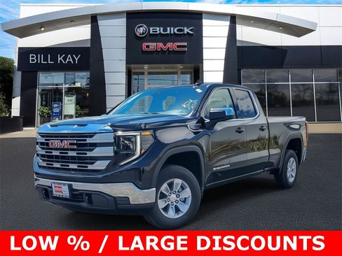 New 2026 GMC Sierra 1500 SLE image 1