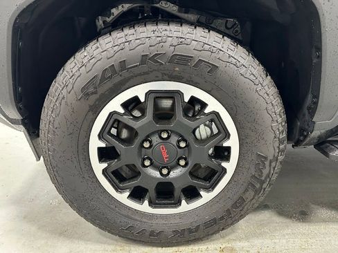 Used 2025 Toyota 4Runner TRD Off-Road Premium w/ Tow Technology Package AWD/4WD image 64