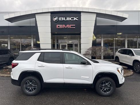 New 2026 GMC Terrain AT4 w/ Convenience Package III image 32