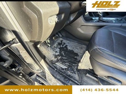 Certified 2023 Chevrolet Traverse High Country image 36