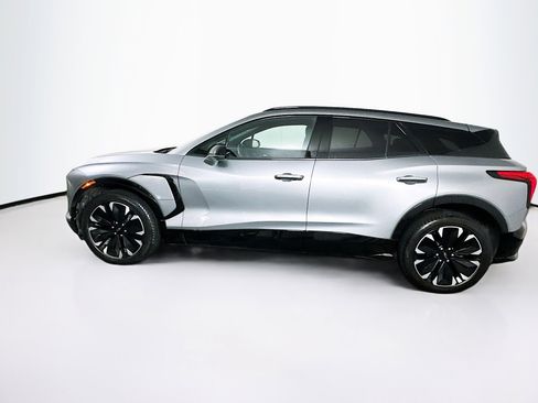 Used 2024 Chevrolet Blazer EV RS RWD image 4