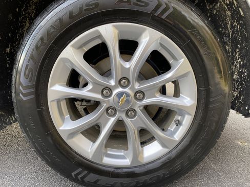 Used 2020 Chevrolet Equinox LT image 39