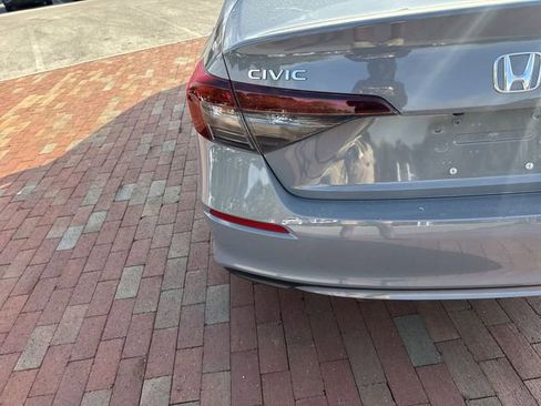 Used 2025 Honda Civic Sport image 7