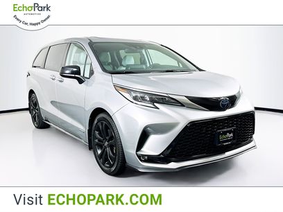 Used 2021 Toyota Sienna XSE