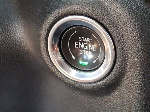 Used 2019 Chevrolet Silverado 1500 LT w/ All-Star Edition image 19