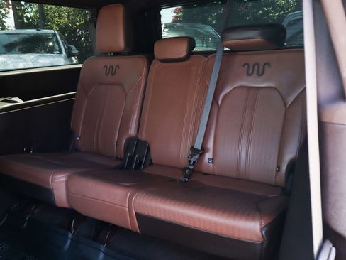 Used 2022 Ford Expedition Max King Ranch AWD/4WD image 43