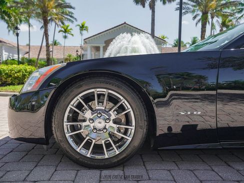 Used 2004 Cadillac XLR image 4