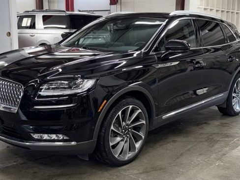 Used 2023 Lincoln Nautilus Reserve w/ Equipment Group 202A image 1