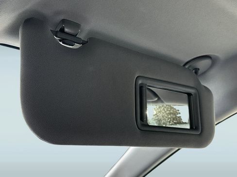 Used 2019 Toyota Camry LE image 18