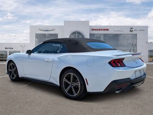 Used 2025 Ford Mustang Premium RWD image 5
