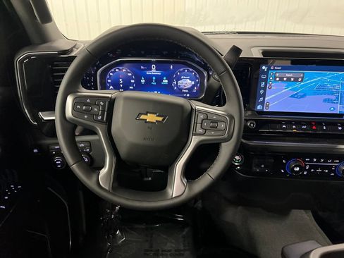 New 2026 Chevrolet Silverado 1500 LT AWD/4WD image 17