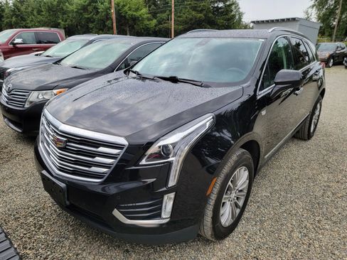 Used 2017 Cadillac XT5 Luxury w/ Driver Awareness Package AWD/4WD image 1