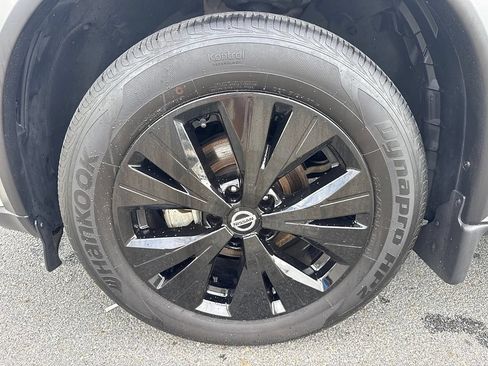 Used 2021 Nissan Rogue SV AWD/4WD image 10