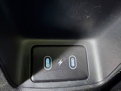 Used 2025 Hyundai Elantra Sport image 26