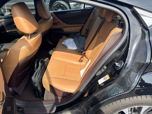 Used 2019 Lexus ES 350 w/ Accessory Package 2 FWD image 8