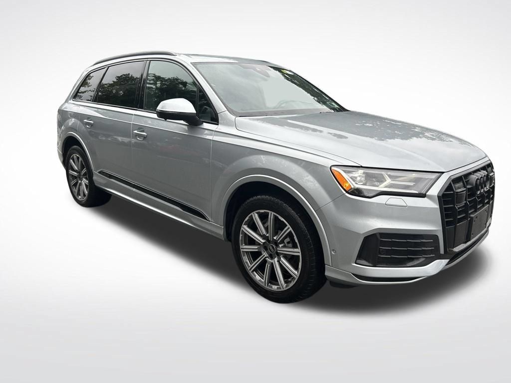 Used 2023 Audi Q7 2.0T Premium Plus w/ Premium Plus Package AWD/4WD image 8
