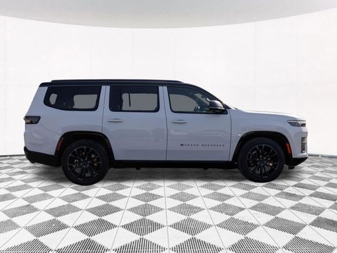 New 2026 Jeep Grand Wagoneer Summit AWD/4WD image 12