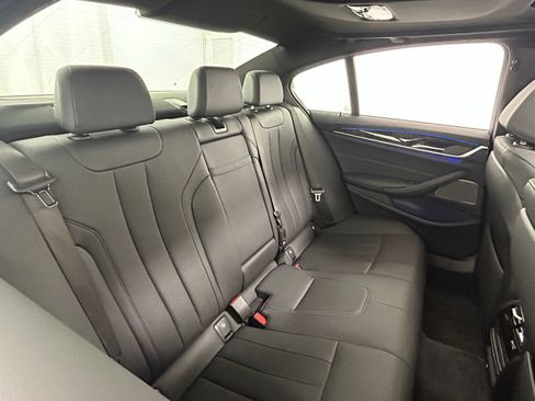 Used 2023 BMW 540i xDrive w/ Premium Package AWD/4WD image 39